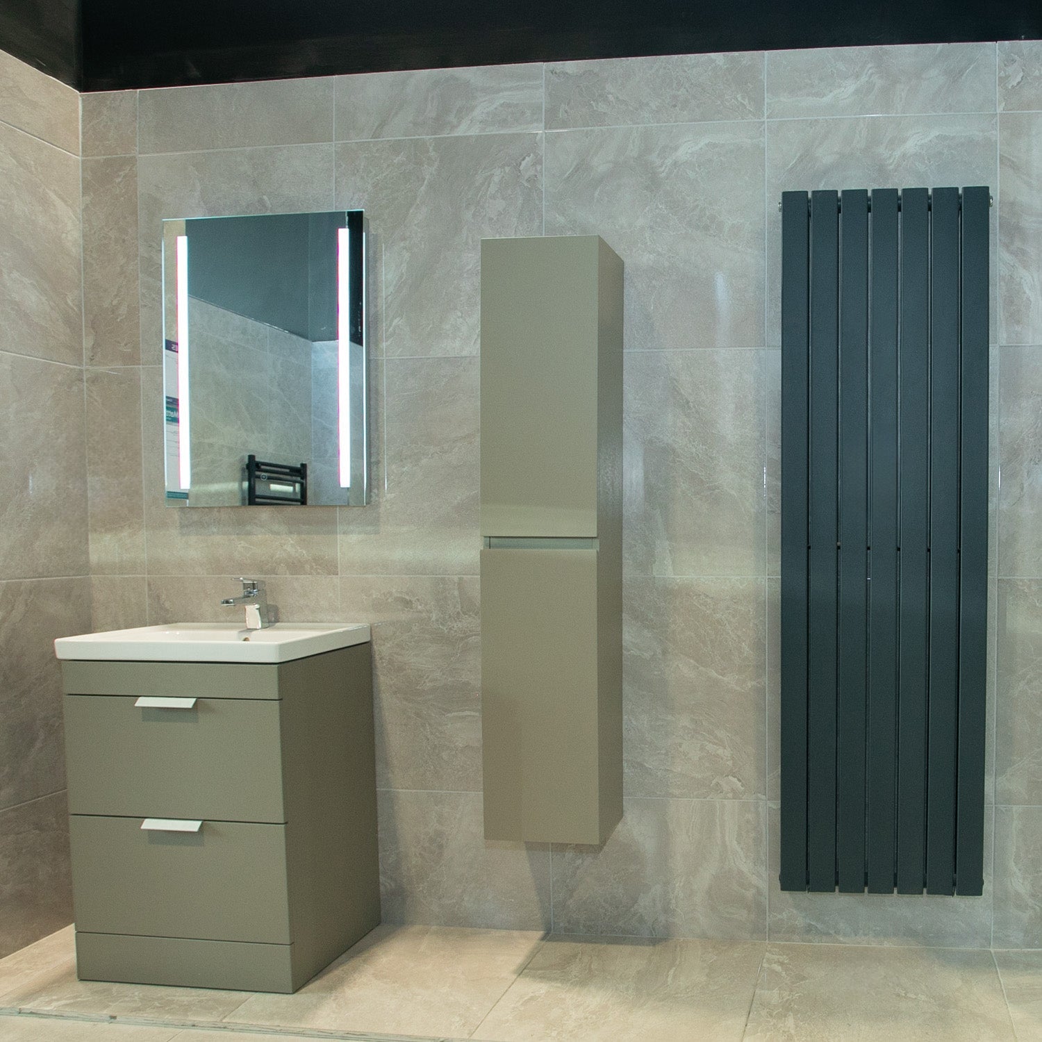 Showroom Bay 47