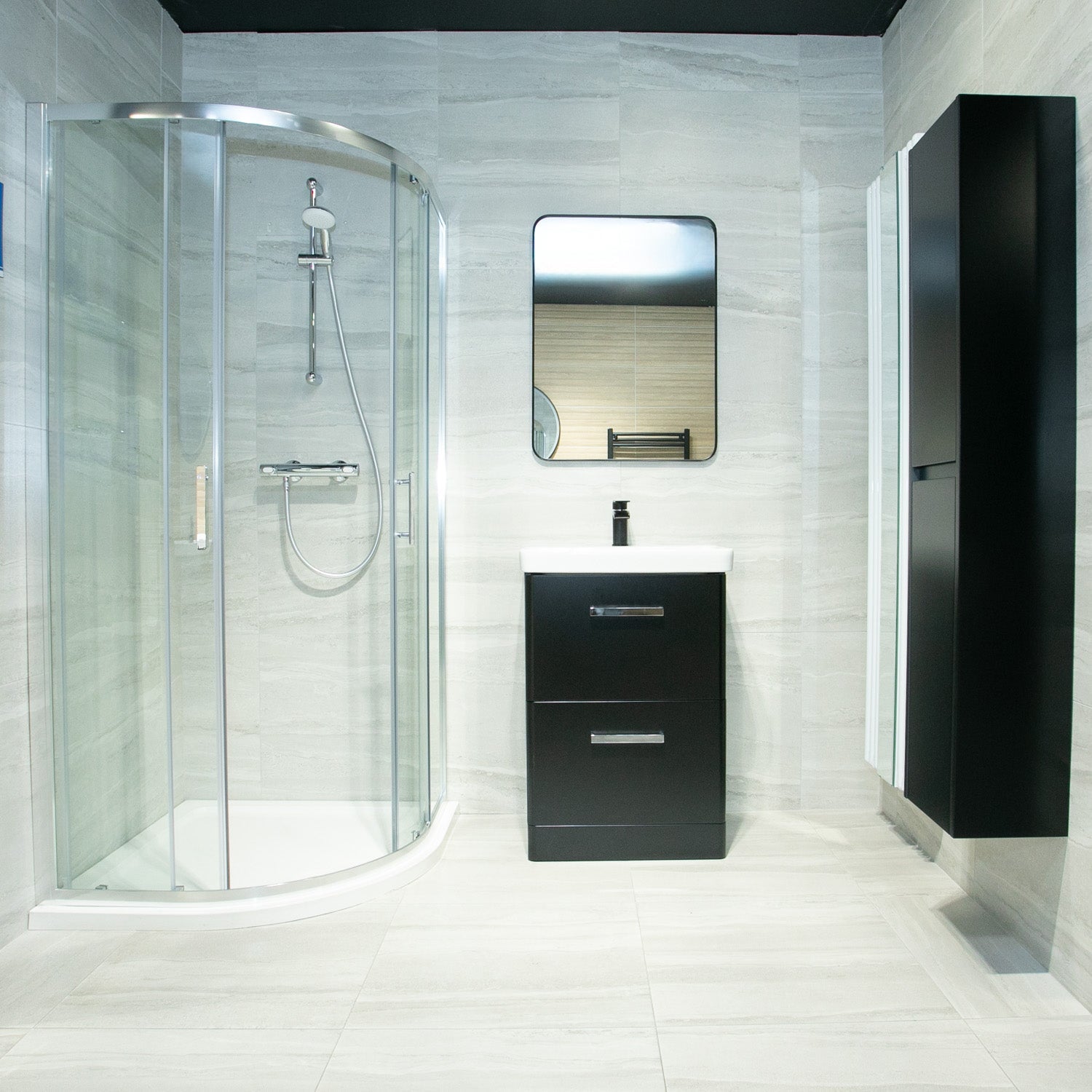 Showroom Bay 17