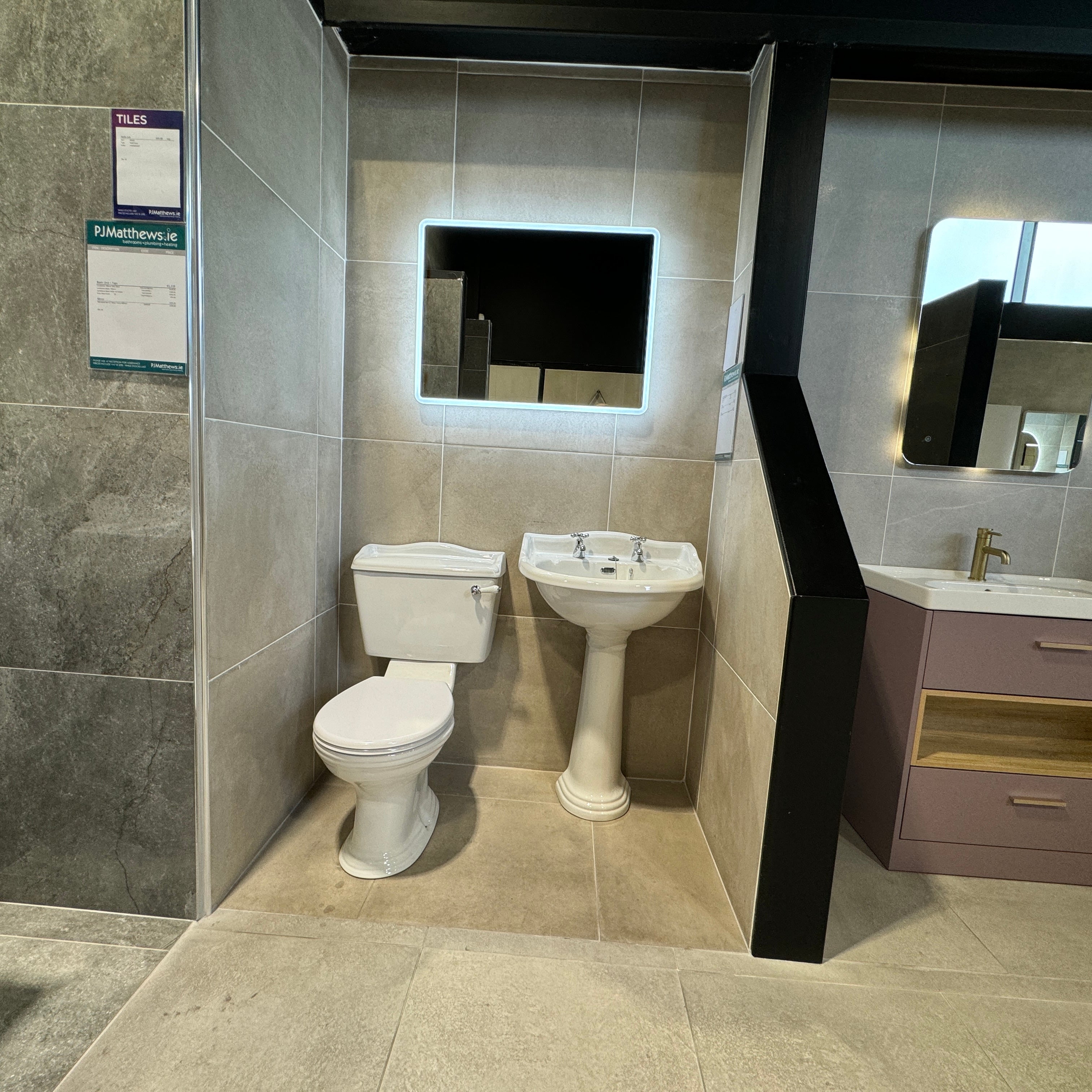 Showroom Bay 27