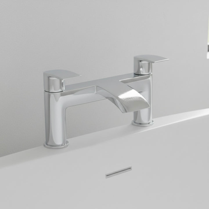 Velora - Luma Bath Filler - Chrome